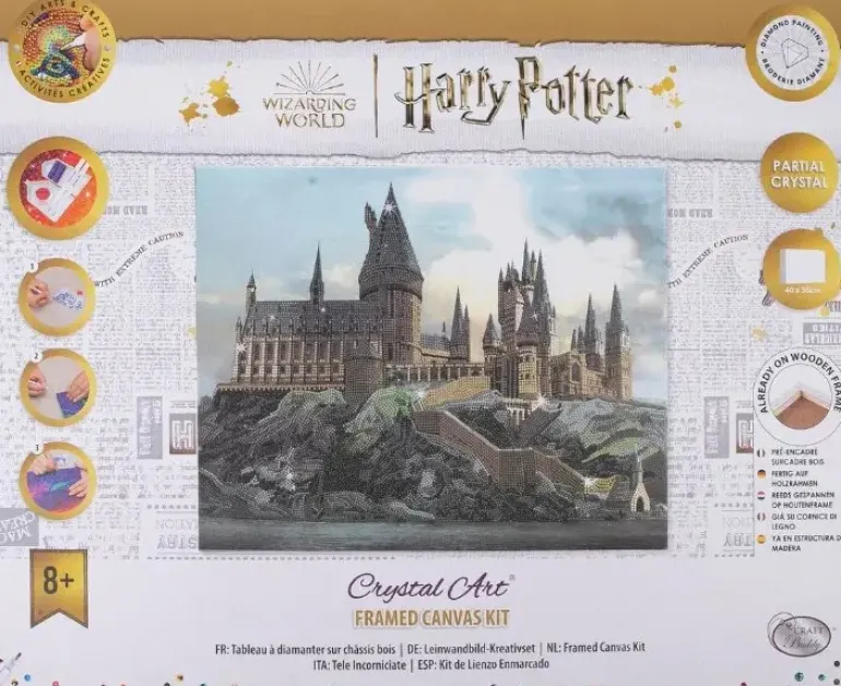 Craft Buddy: Framed Canvas Kit - Hogwarts Castle