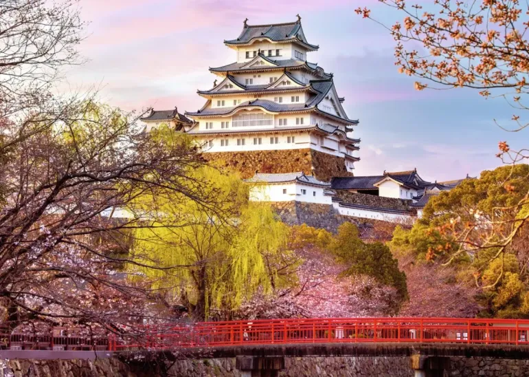 Ravensburger: Beautiful Castles - Himeji Castle, Japan (1000)