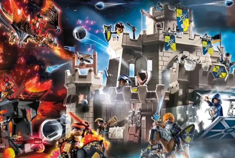 Schmidt: Playmobil Pussel - Castle of Novelmore (150)